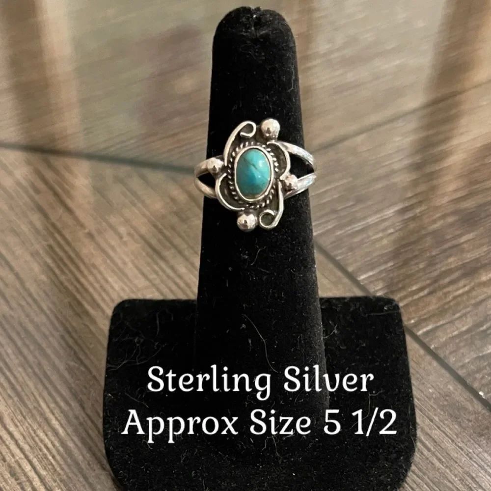 Vintage Native American Style Turquoise Silver Women's Ring Size 5 1/2”